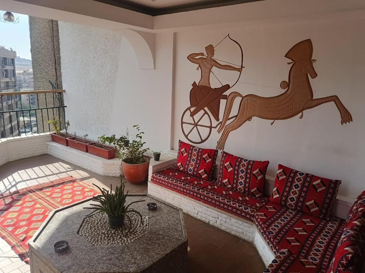 Pyramids Nights Hostel Kafret el-Gabal 외부 사진