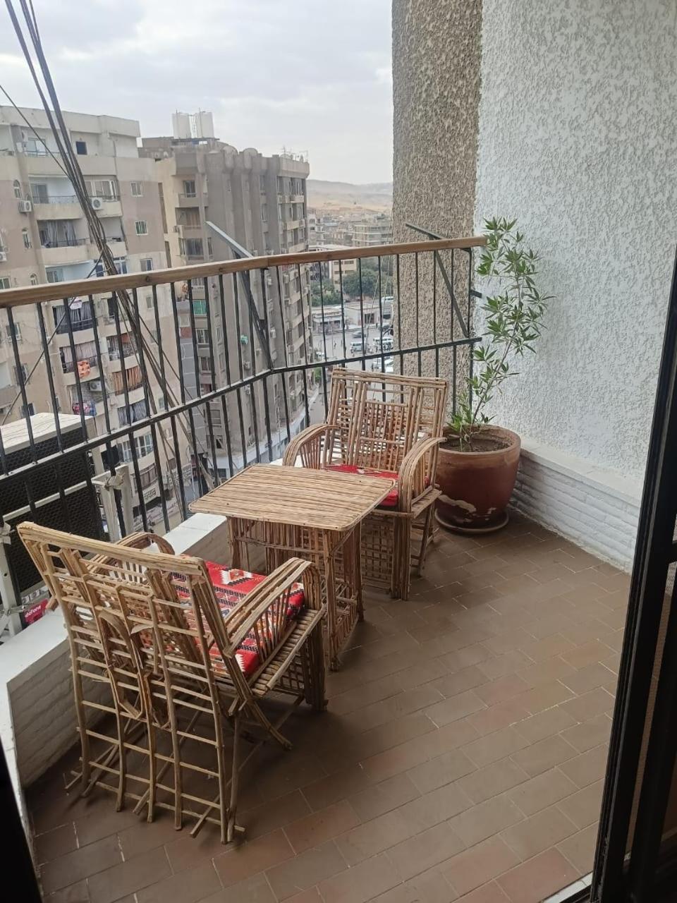 Pyramids Nights Hostel Kafret el-Gabal 외부 사진